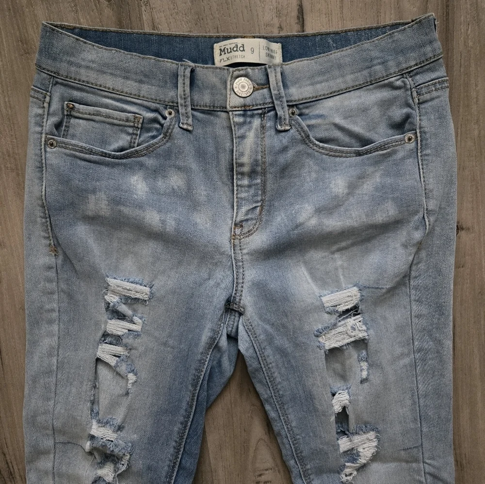 Mudd FLX Stretch Light Wash Low Rise Skinny Ripped Distressed Jeans Junior 9 - Picture 10 of 10